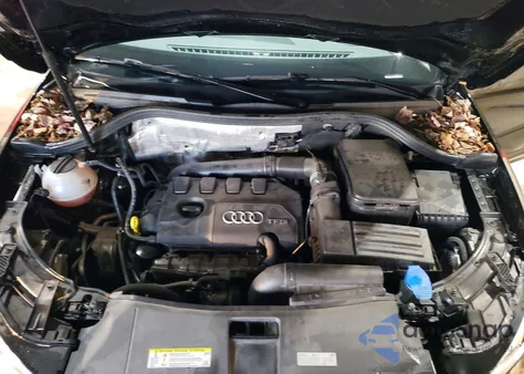 2017 Audi Q3 Premium из США, поврежденный, VIN WA1ECCFS9HR009434